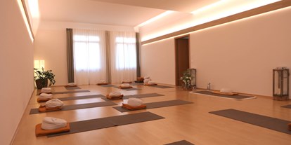 Yogakurs - Ausstattung: Umkleide - Thüringen - Großer Yoga-Raun - Yoga-Zentrum Jena