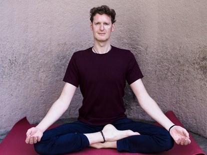 Yogakurs - vorhandenes Yogazubehör: Sitz- / Meditationskissen - Berlin-Stadt Charlottenburg - Yoga fürs Wohlbefinden