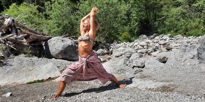 Yogakurs - geeignet für: Fortgeschrittene - Zugspitze - Kriegerin des Lichts - Yogaschule Gabriele Hiller