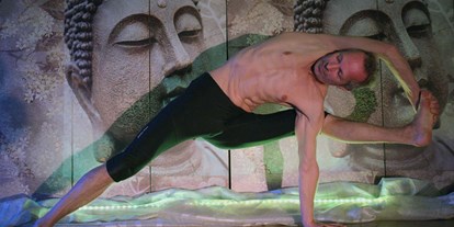 Yogakurs - Art der Yogakurse: Probestunde möglich - Lienz (Lienz) - tirolyoga acroyoga ashtanga tirol österreich - Yoga Osttirol