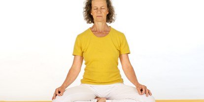 Yogakurs - Art der Yogakurse: Geschlossene Kurse (kein späterer Einstieg möglich) - Sachsen-Anhalt Nord - Meditaton - dein Weg nach innen - Yoga für den Rücken, Yoga und Meditation