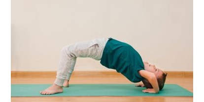 Yogakurs - vorhandenes Yogazubehör: Yogablöcke - Berlin-Stadt Wilmersdorf - Kleinkinderyoga - Yoga Bambinis