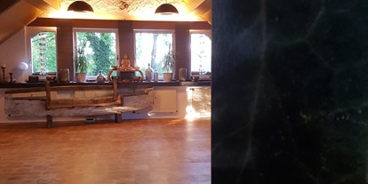 Yogakurs - Ambiente: Spirituell - Wuppertal Vohwinkel - Yogaraum im Aufatmen Yogastudio - Aufatmen ~ Raum für Yoga und Mehr