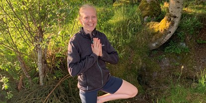 Yogakurs - Art der Yogakurse: Geschlossene Kurse (kein späterer Einstieg möglich) - Westerwald - Leona Roes Yoga & Kakao