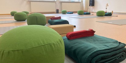 Yogakurs - geeignet für: Anfänger - Thüringen Süd - Yoga in Bad Liebenstein • Alina Sauer (Yogalehrerin BDY 800h)