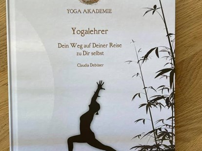 Yogakurs - Ausstattung: WC - Mosel - Buch zur Ausbildung - Qi-Life Yogalehrer Ausbildung 220h