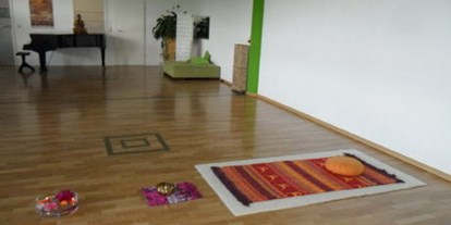 Yogakurs - Yogastil: Iyengar Yoga - Erlangen - Yoga-Studio - Irene Steinheimer - Yoga- und Naturheilpraxis Erlangen -