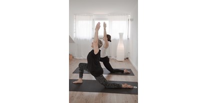 Yogakurs - Ausstattung: Sitzecke - Oberbayern - Yoga Petra Weiland