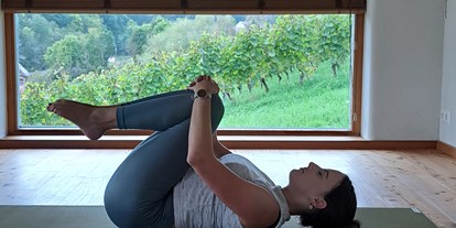 Yogakurs - Ausstattung: Sitzecke - Spittal an der Drau - Bye Bye Stress - Yoga am Abend mit Martina
