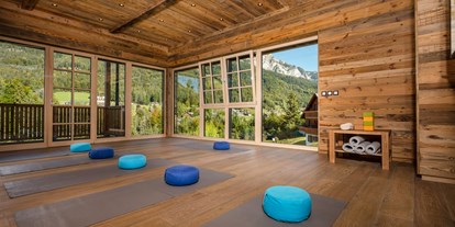 Yogakurs - Ausstattung: Umkleide - Salzkammergut - Inner Strength | Yoga Retreat