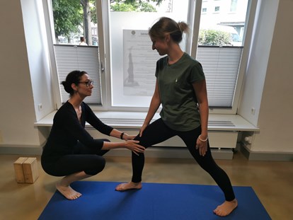 Yogakurs - Ambiente: Gemütlich - Nürnberg Mitte - Yoga mit Sabine Hirscheider