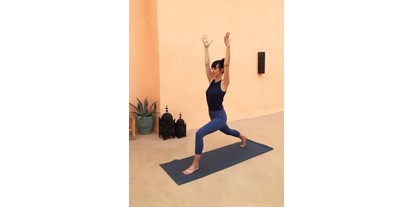 Yogakurs - vorhandenes Yogazubehör: Decken - Urban Marrakesch Yoga Retreat | NOSADE
