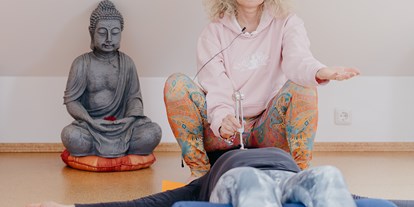 Yogakurs - Yogastil: Thai Yoga Massage - Hamburg-Umland - Yinyoga  - Diana Kipper Yogaundmehr 