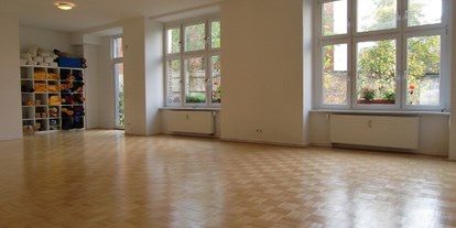 Yogakurs - Ausstattung: Umkleide - Berlin-Stadt Köpenick - Yogaraum - Ashtanga Yoga Berlin