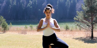 Yogakurs - Yogastil: Hatha Yoga - Füssen - Vrksasana - Yoga Kadesha - Yoga Kadesha