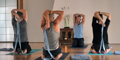 Yogakurs - Yogastil: Power-Yoga - Berlin - Joachim  Koch bei Spirit Yoga Berlin - YANG YANG