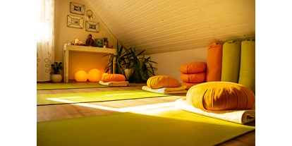 Yogakurs - Ausstattung: kostenloses WLAN - Niedersachsen - abschalten und wohlfühlen - Vianu- Lebensberatung & Yoga - Eszter Saletros