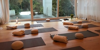 Yogakurs - Kurse für bestimmte Zielgruppen: Kurse für Senioren - Bremen-Stadt Östliche Vorstadt - Yogagarten