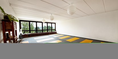 Yogakurs - Art der Yogakurse: Offene Kurse (Einstieg jederzeit möglich) - Sachsen - Yogaraum - Yoga.Raum Auerbach Anke Löser