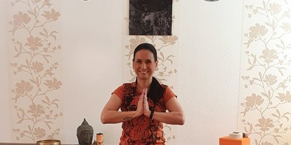 Yogakurs - vorhandenes Yogazubehör: Sitz- / Meditationskissen - Bremen-Umland - Namaste - YiYaYoga by Dana