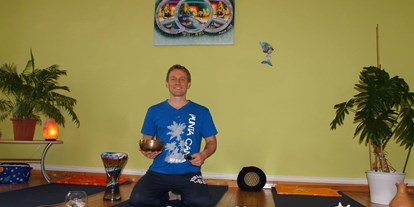 Yogakurs - vorhandenes Yogazubehör: Sitz- / Meditationskissen - Brandenburg Nord - Karibik Yoga Christopher Willer - Christopher Willer