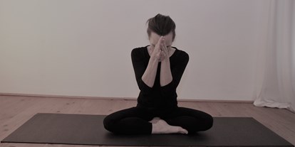 Yogakurs - Ausstattung: WC - Teutoburger Wald - Namasté, Yoga in Bielefeld - Yoga Nidra