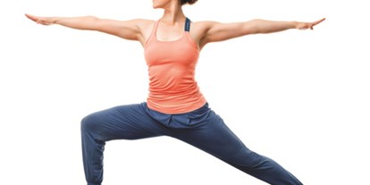 Yogakurs - Kurse mit Förderung durch Krankenkassen - Ladbergen - Hatha Yoga 
Virabhadrasana - Nadine Fernández