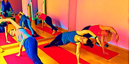 Yogakurs - Erreichbarkeit: sehr gute Anbindung - Potsdam Babelsberg - Cathleen Schröder-Joergens/Yogapilatesloft