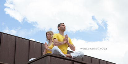 Yogakurs - geeignet für: Dickere Menschen - Regensburg Westenviertel - Ekamati Yogazentrum