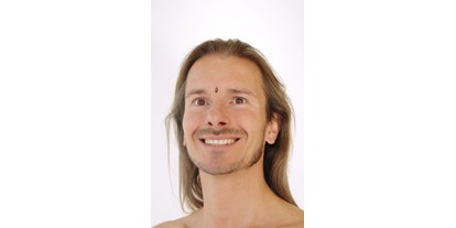 Yogakurs - Breitenschützing - Christo-Gerhard Schoder