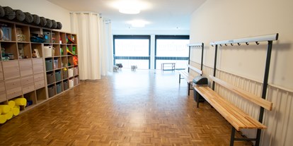 Yogakurs - Kurse für bestimmte Zielgruppen: Kurse für Unternehmen - Aachen - Umkleide - Together Yoga & Zumba Studio