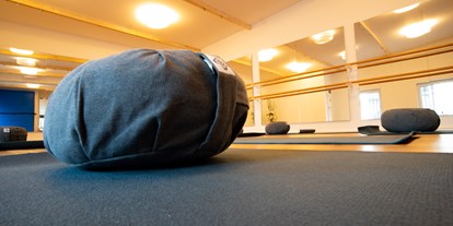 Yogakurs - Art der Yogakurse: Offene Kurse (Einstieg jederzeit möglich) - Aachen - Kursraum - Together Yoga & Zumba Studio