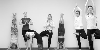 Yogakurs - Art der Yogakurse: Community Yoga (auf Spendenbasis)  - Niederösterreich - Fun Flow Yoga: ganzheitliches, funktionelles Yoga - Claudia Nila Vogt - TheBodyMindSchool