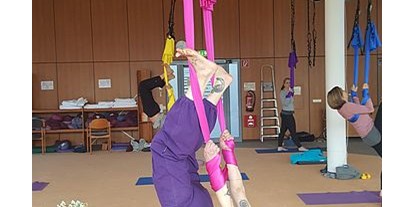 Yogakurs - vorhandenes Yogazubehör: Sitz- / Meditationskissen - Nordrhein-Westfalen - Aerial Yoga Weiterbildung