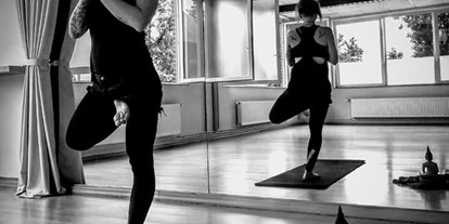 Yogakurs - Yogastil: Acro Yoga - Lüneburger Heide - Namaste - Anne Lorenz @Bewegungsraum