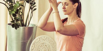 Yogakurs - geeignet für: Fortgeschrittene - Erding - Michaela Hupf