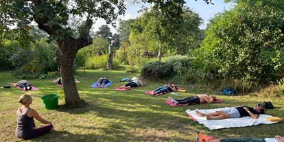 Yogakurs - spezielle Yogaangebote: Einzelstunden / Personal Yoga - Brandenburg Süd - Imke Bona - Körperglück mit Yoga und Cantienica®