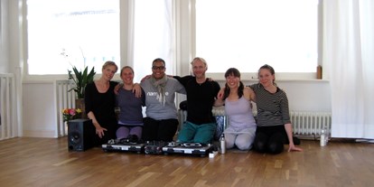 Yogakurs - Kurse für bestimmte Zielgruppen: Kurse für Unternehmen - Karlsruhe - yogakula - Zentrum für Yoga und Integrale Physiotherapie