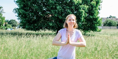 Yogakurs - Erreichbarkeit: gut zu Fuß - Schwaig (Nürnberger Land) - Outdoor Yoga in Nürnberg - Yoga Kurse online, indoor & outdoor