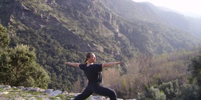 Yogakurs - Yogastil: Anderes - Franken - Karuna - Massage und Yoga - Fürth