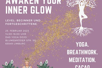 Yogaevent: Mom's Dojo - Awaken your inner glow 