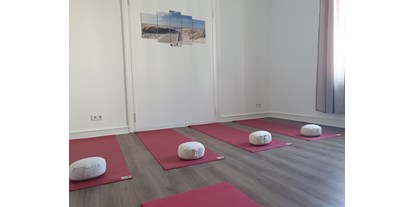 Yogakurs - Erreichbarkeit: sehr gute Anbindung - Bad Nauheim - Yogaraum nahe Stadtzentrum von Bad Nauheim für bis zu sechs Personen.  - Yoga für Ungeübte und Geübte