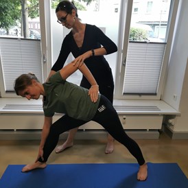 Yoga: Yoga mit Sabine Hirscheider