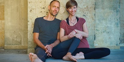 Yogakurs - geeignet für: Blinde- und Sehbehinderte - Brandenburg - moksha circle, Anusara Yoga, modernes Hatha Yoga Studio in Potsdam