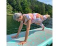 Yogalehrer Ausbildung: SUP-Yoga "Planke" - Yogalehrer/innen-Ausbildung im Mosaiksystem Marion Grimm-Rautenberg (c) - MediYogaSchule (c)