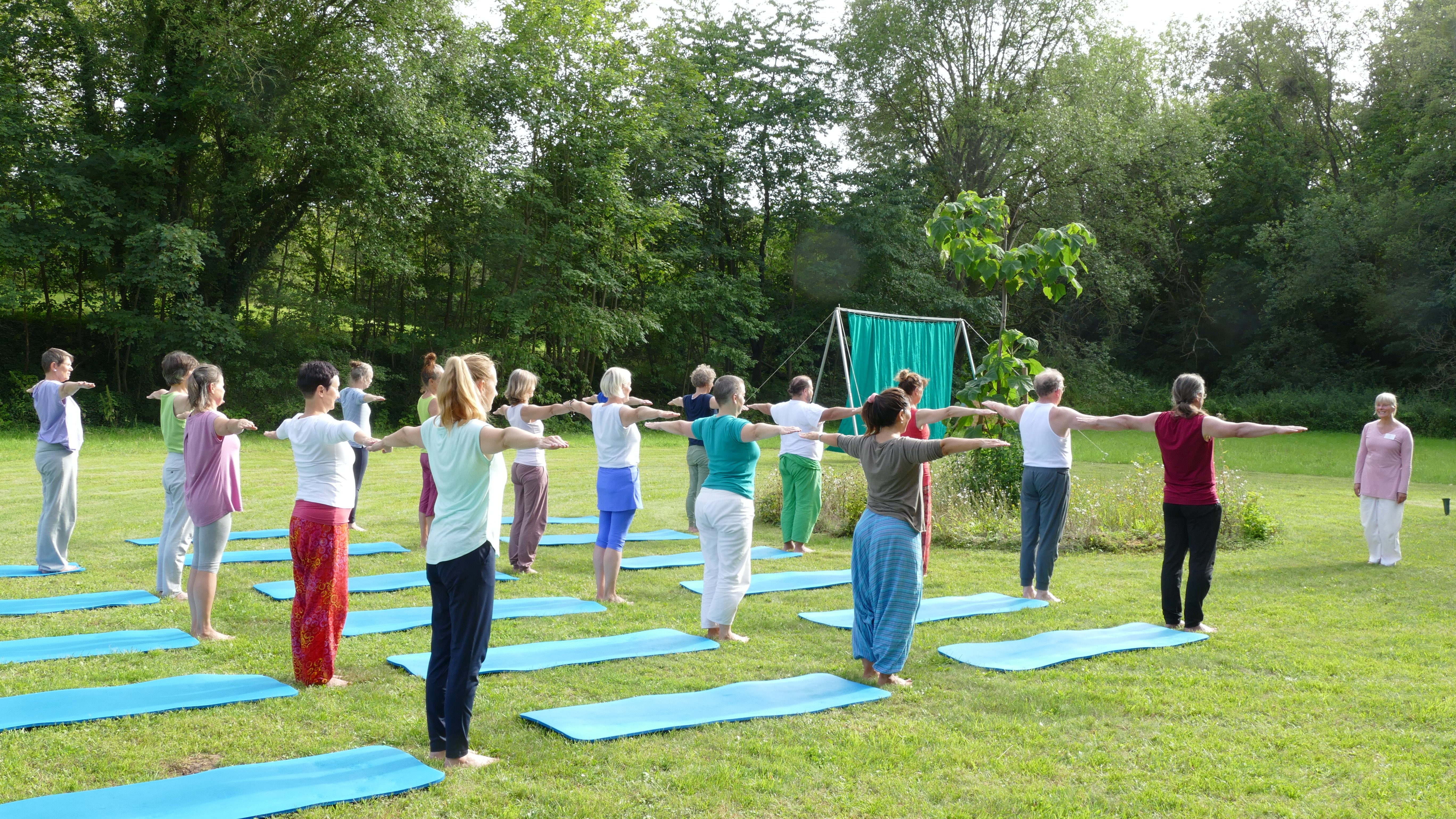BenefitYoga® Annual Group 2026 – Your path to more depth in yoga - FindeDeinYoga.org