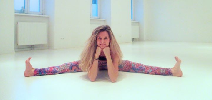 yoga - https://scontent.xx.fbcdn.net/hphotos-xft1/v/t1.0-9/s720x720/12741889_785438274920331_2435727225976675153_n.jpg?oh=a5901ee5f6e05020788e4511c4c98857&oe=579083FD - HOT YOGA Vienna