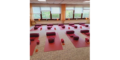 Yogakurs - Erfahrung im Unterrichten: > 750 Yoga-Kurse - Höxter - Sohanas Yogawelt