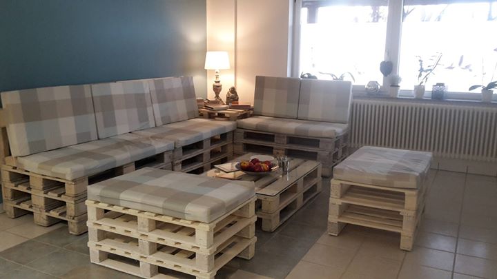 Yoga - https://scontent.xx.fbcdn.net/hphotos-xat1/t31.0-8/s720x720/12778677_1041140275947760_8820835155488181157_o.jpg - Hot Yoga Zittau