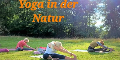 Yoga course - vorhandenes Yogazubehör: Yogablöcke - Wuppertal - Yoga in der Abendsonne  - Yoga in der Natur , Outdoor Yoga